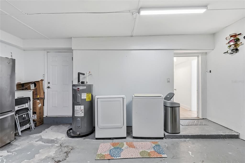 For Sale: $430,000 (3 beds, 2 baths, 1302 Square Feet)