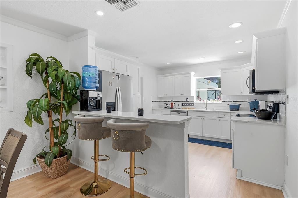 For Sale: $430,000 (3 beds, 2 baths, 1302 Square Feet)