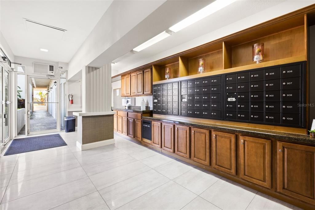 En Venta: $369,900 (1 camas, 1 baños, 841 Pies cuadrados)