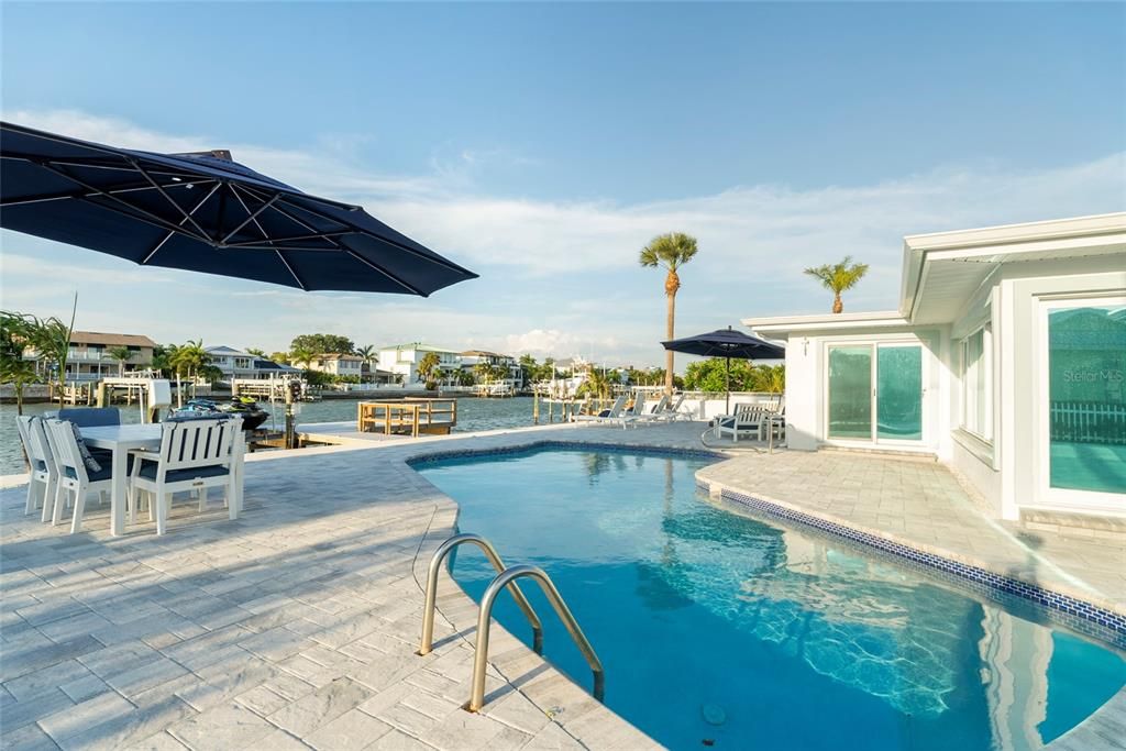 For Sale: $2,200,000 (3 beds, 3 baths, 1865 Square Feet)