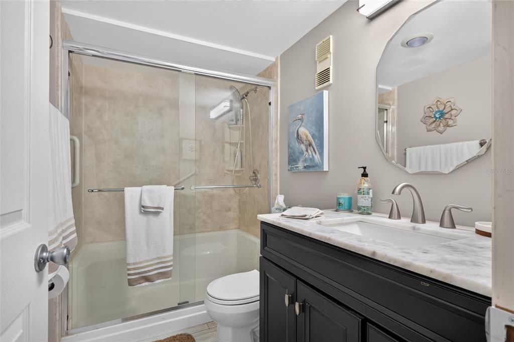 For Sale: $399,000 (2 beds, 2 baths, 1175 Square Feet)