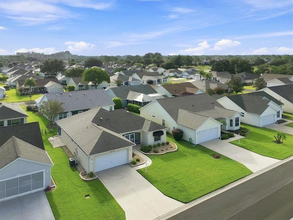 For Sale: $329,900 (3 beds, 2 baths, 1553 Square Feet)