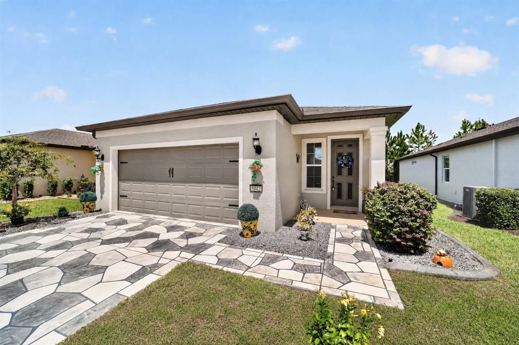 For Sale: $340,000 (2 beds, 2 baths, 1656 Square Feet)