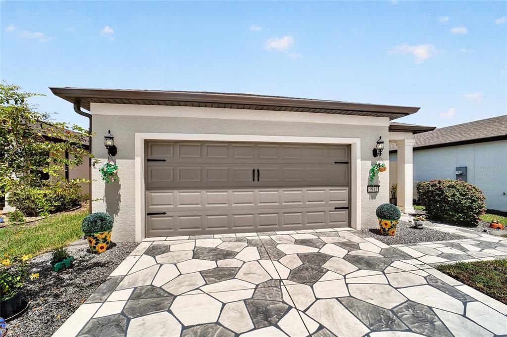 For Sale: $340,000 (2 beds, 2 baths, 1656 Square Feet)