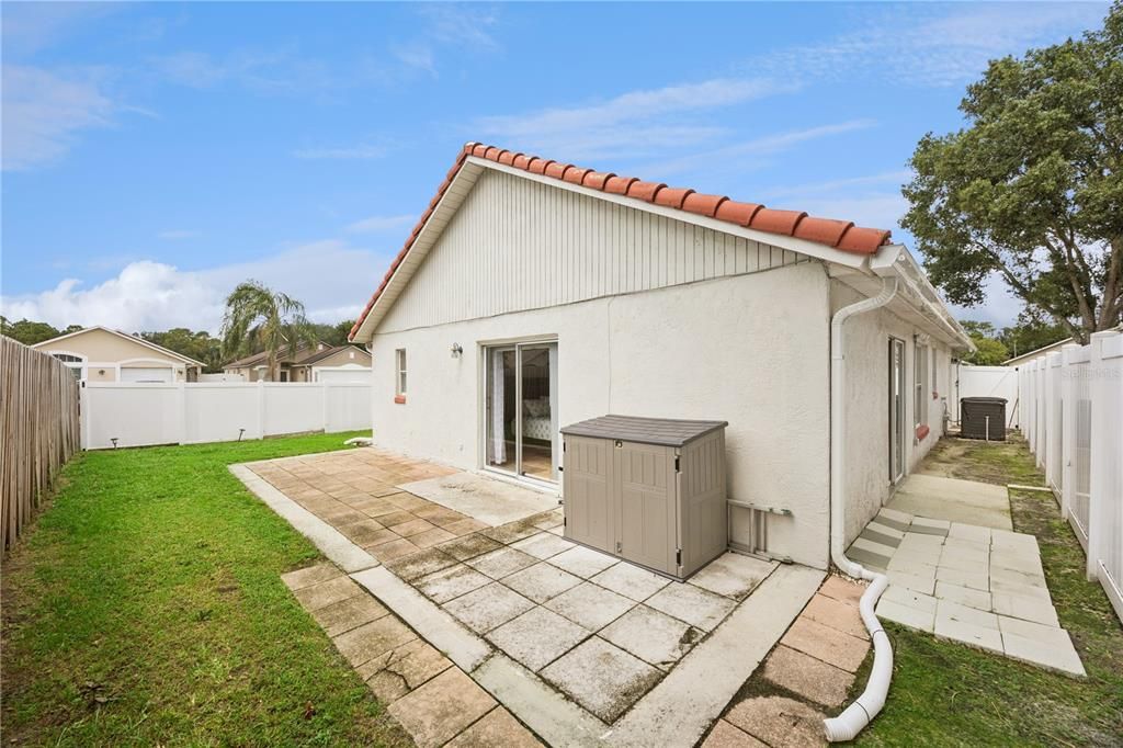 For Sale: $325,000 (3 beds, 2 baths, 1152 Square Feet)