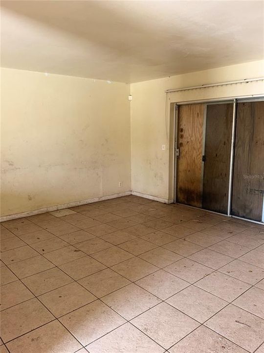 For Sale: $215,000 (3 beds, 2 baths, 1248 Square Feet)