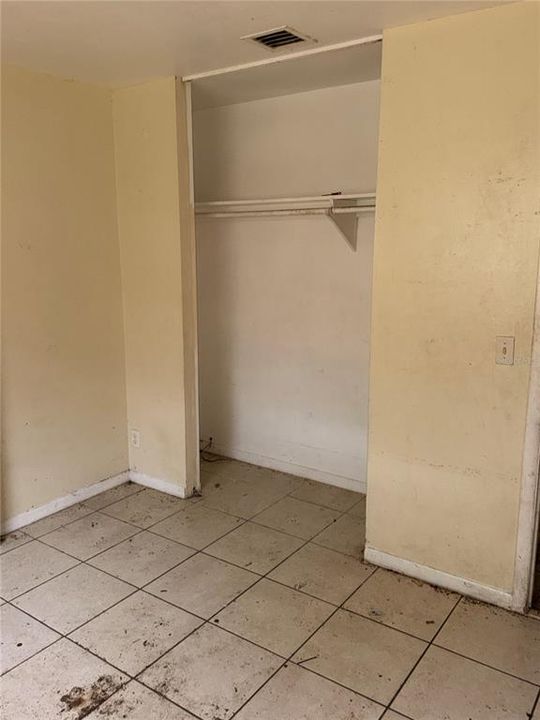 For Sale: $215,000 (3 beds, 2 baths, 1248 Square Feet)