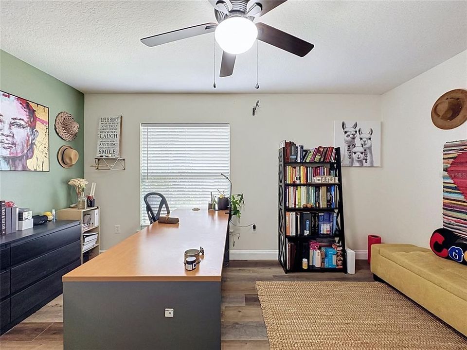 For Sale: $438,000 (4 beds, 2 baths, 2112 Square Feet)