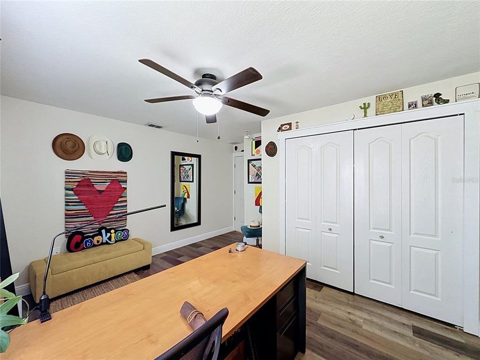 For Sale: $438,000 (4 beds, 2 baths, 2112 Square Feet)