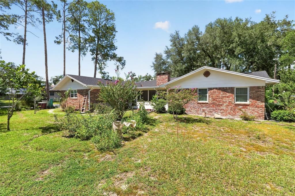 En Venta: $419,900 (4 camas, 2 baños, 2176 Pies cuadrados)