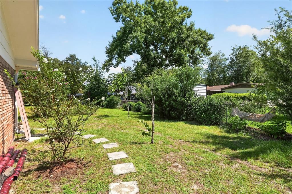 En Venta: $419,900 (4 camas, 2 baños, 2176 Pies cuadrados)