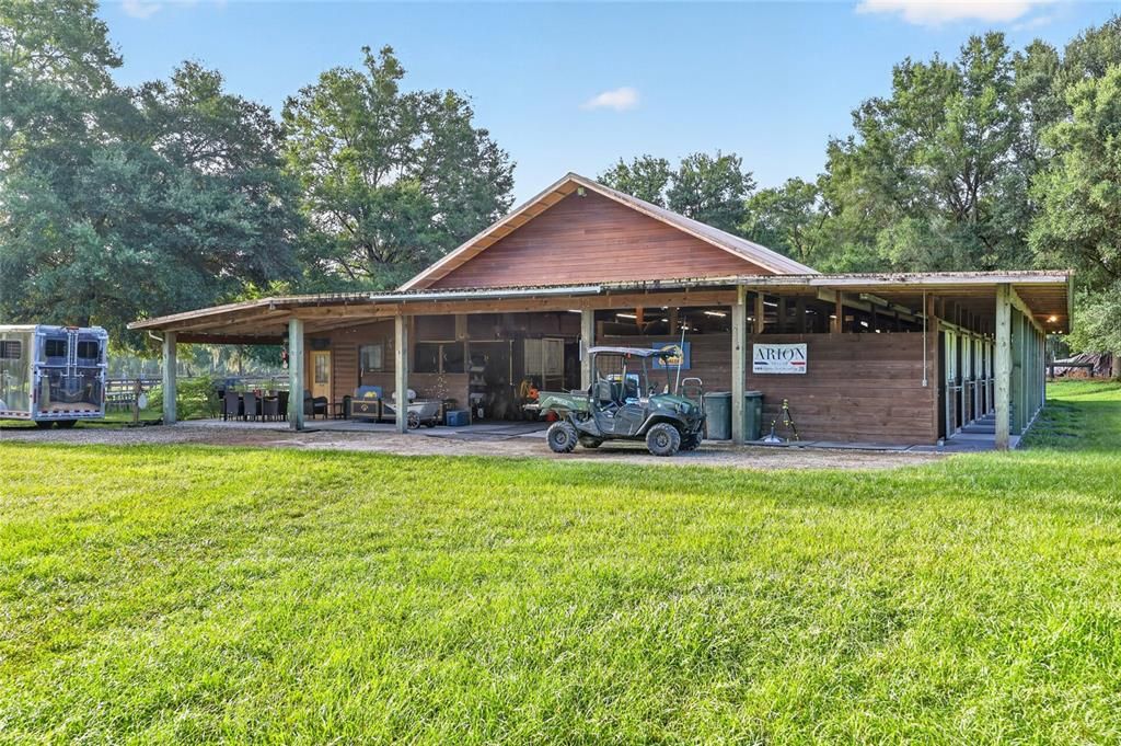 For Sale: $1,275,000 (32.53 acres)
