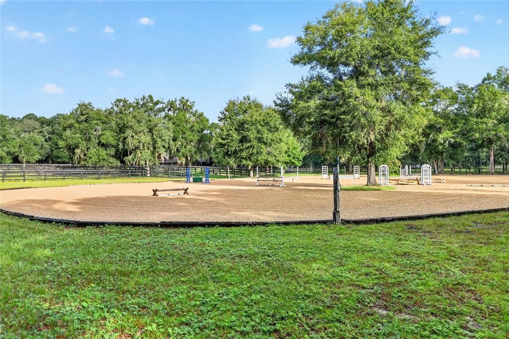 For Sale: $1,275,000 (32.53 acres)
