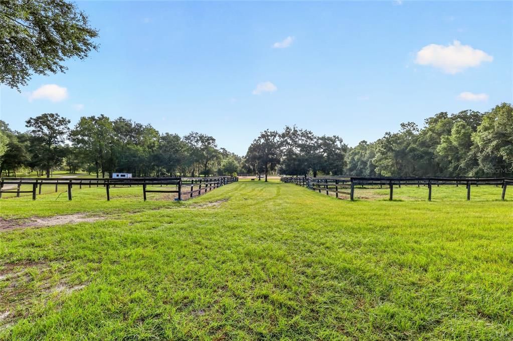 For Sale: $1,275,000 (32.53 acres)