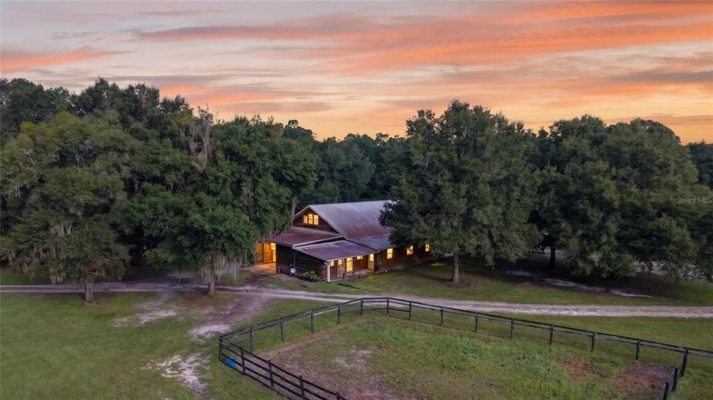 For Sale: $1,275,000 (32.53 acres)