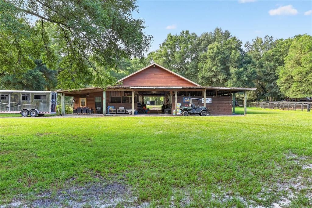 For Sale: $1,275,000 (32.53 acres)