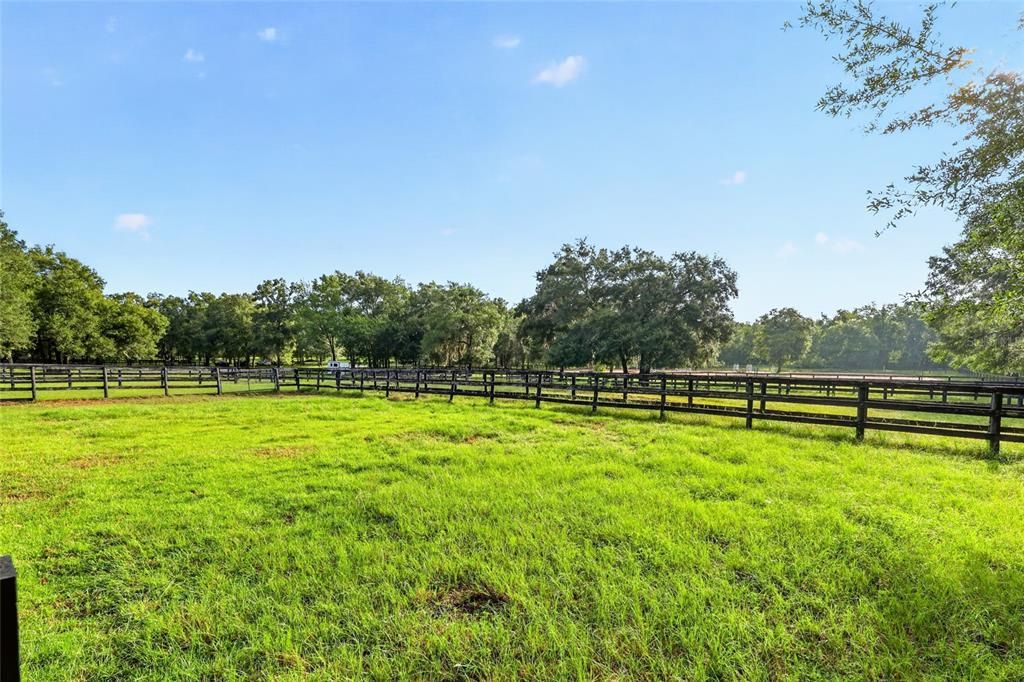 For Sale: $1,275,000 (32.53 acres)