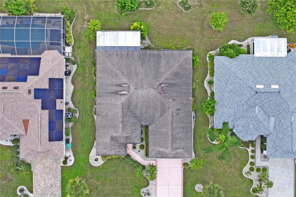 На продажу: $305,000 (3 спален, 2 ванн, 2048 Квадратных фут)