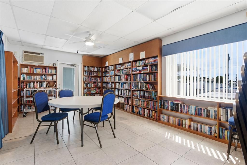 En Venta: $329,900 (2 camas, 2 baños, 1103 Pies cuadrados)