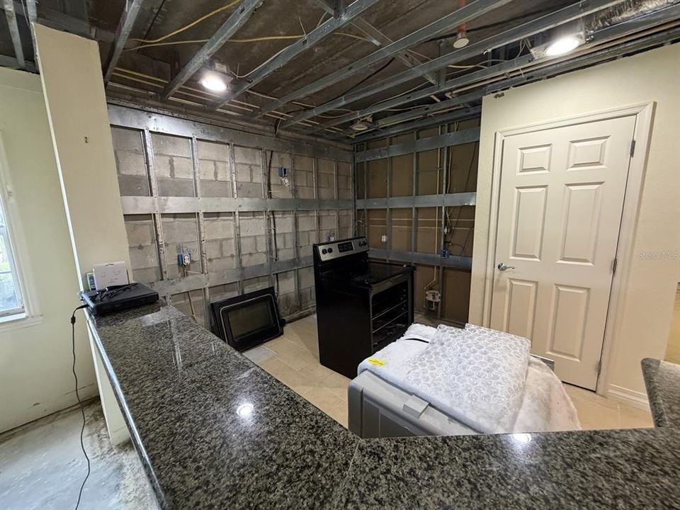 На продажу: $259,000 (3 спален, 3 ванн, 1755 Квадратных фут)