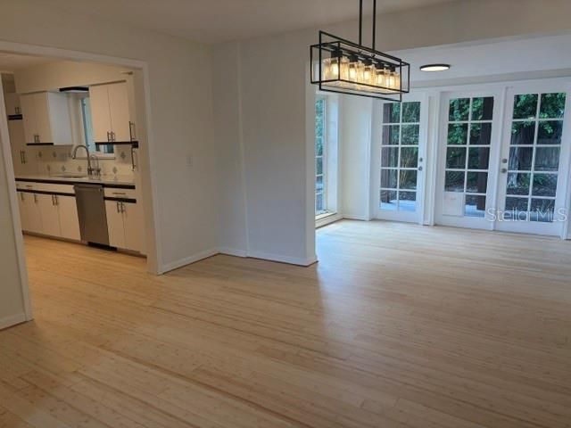 En Venta: $549,900 (3 camas, 2 baños, 1547 Pies cuadrados)