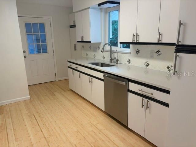 En Venta: $549,900 (3 camas, 2 baños, 1547 Pies cuadrados)
