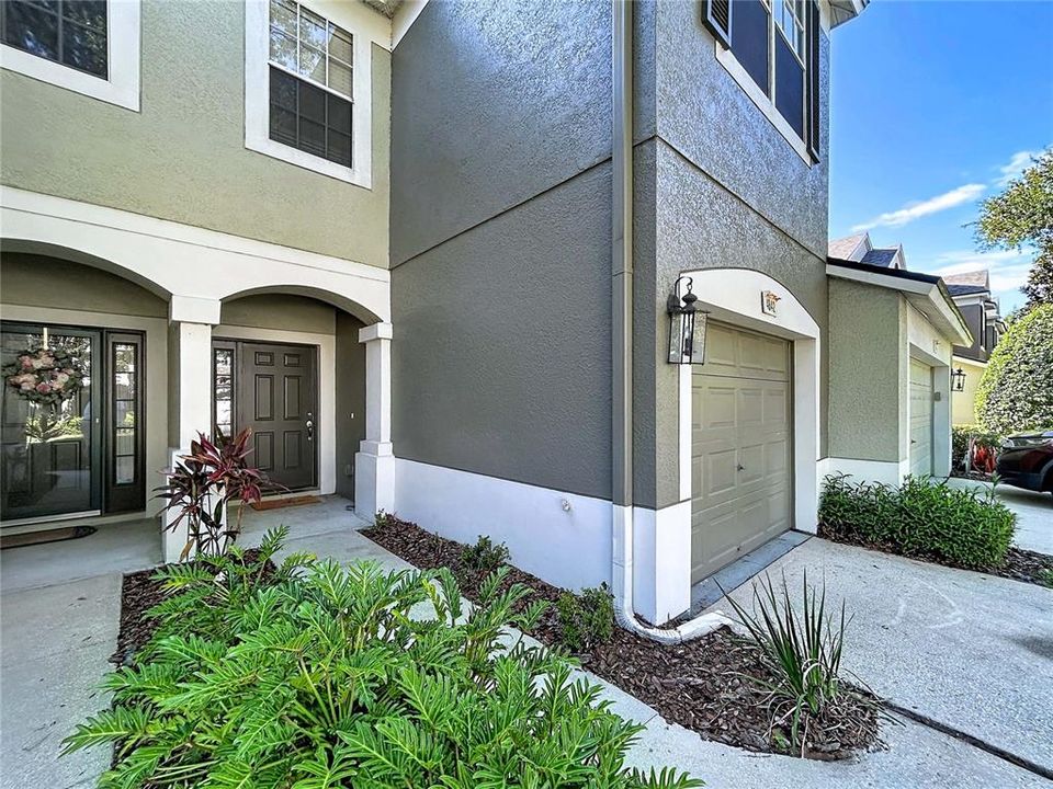 For Sale: $257,900 (3 beds, 2 baths, 1644 Square Feet)