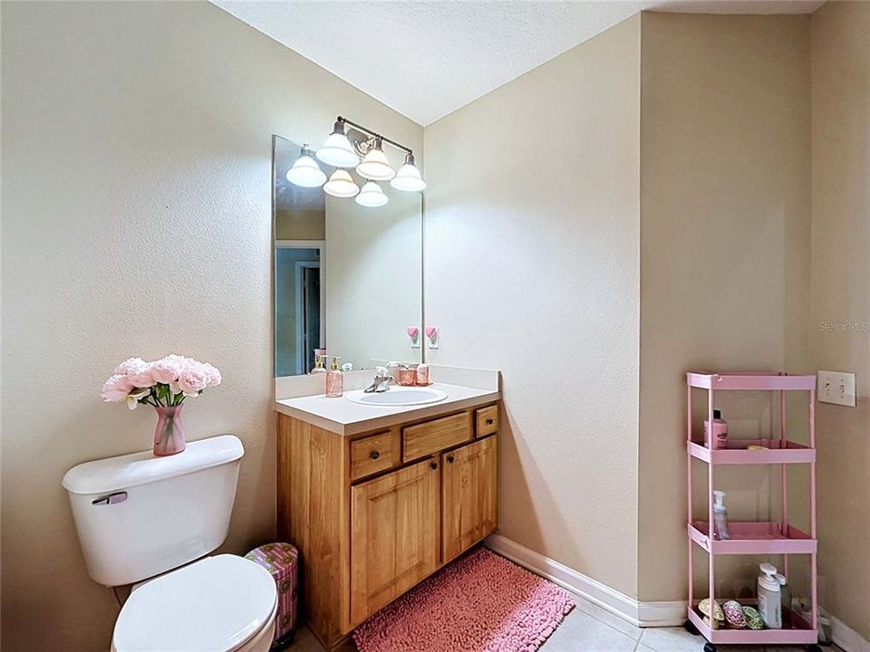 For Sale: $257,900 (3 beds, 2 baths, 1644 Square Feet)