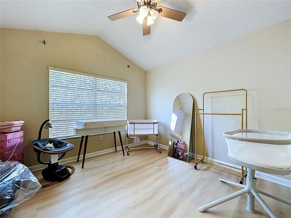 For Sale: $257,900 (3 beds, 2 baths, 1644 Square Feet)