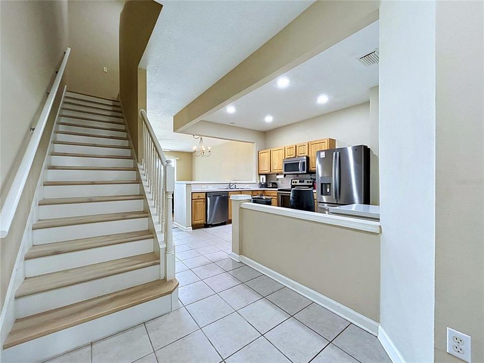 For Sale: $257,900 (3 beds, 2 baths, 1644 Square Feet)