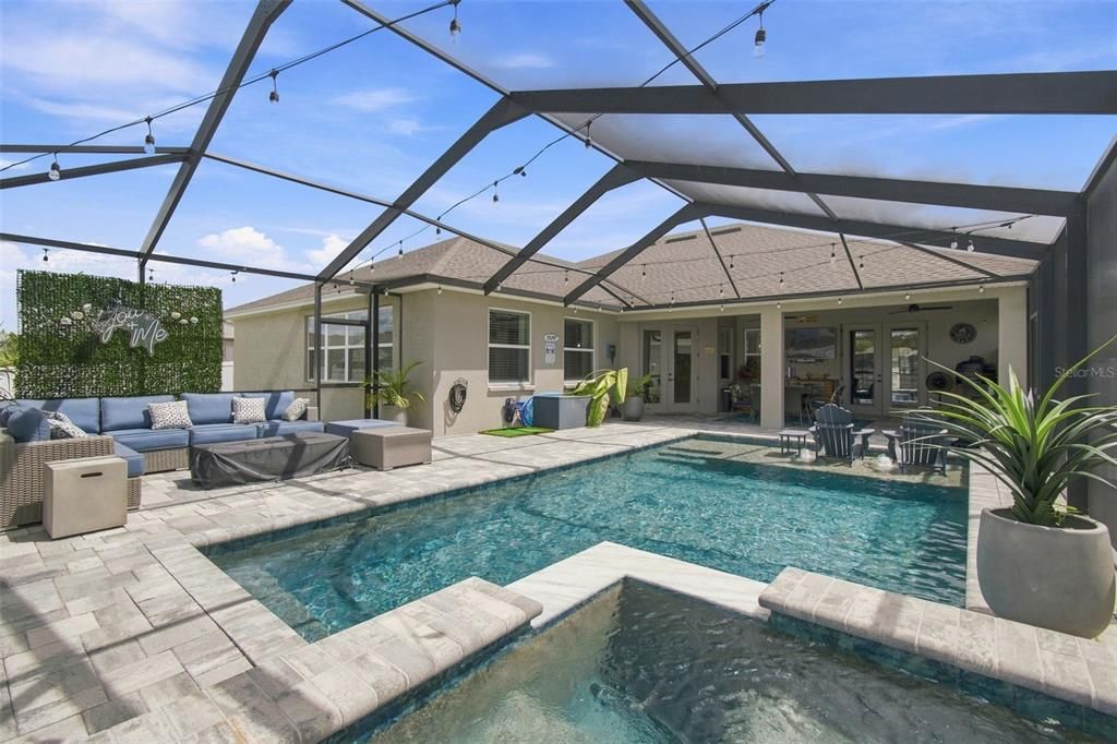 For Sale: $650,000 (4 beds, 3 baths, 2882 Square Feet)