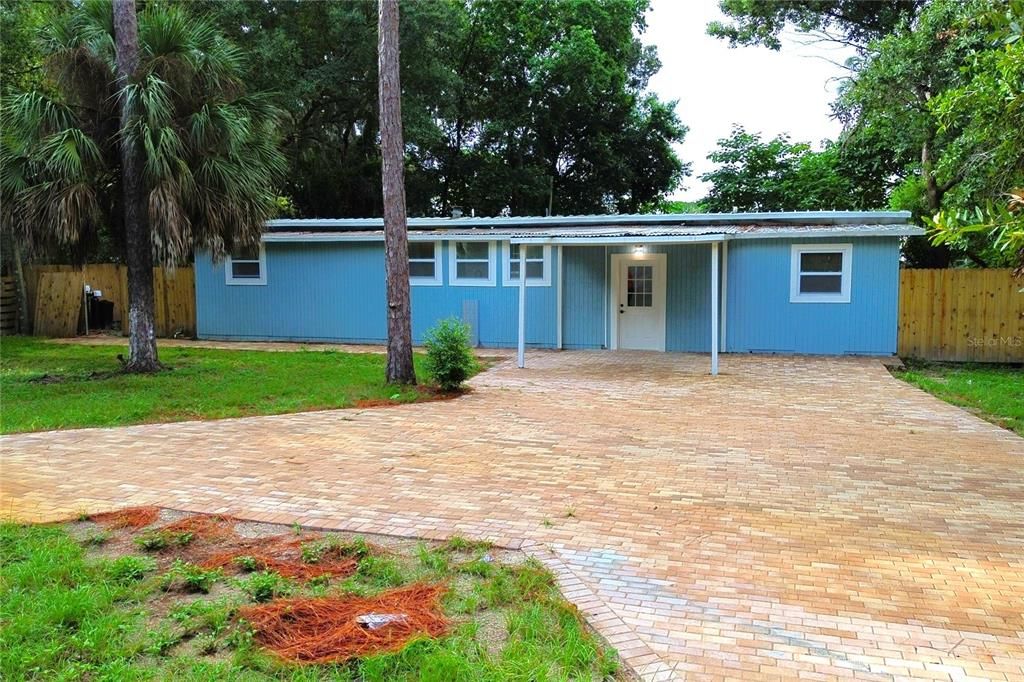 En Venta: $250,000 (4 camas, 2 baños, 1108 Pies cuadrados)