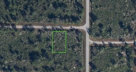 На продажу: $35,000 (0.23 acres)