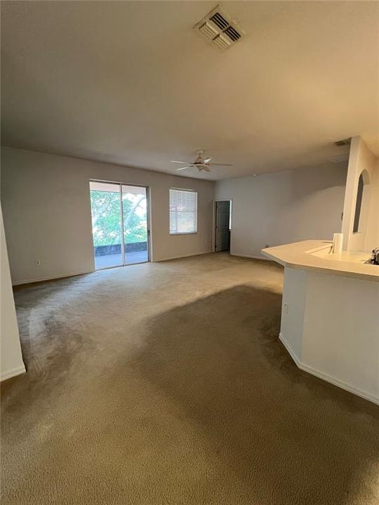 For Sale: $379,000 (4 beds, 3 baths, 2264 Square Feet)