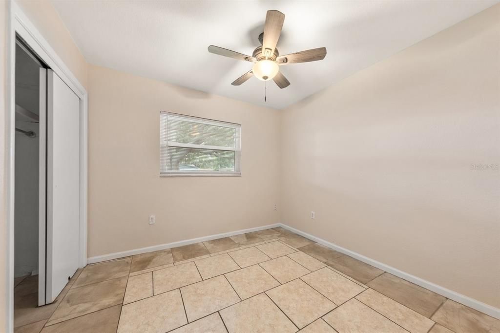待售: $360,000 (3 贝兹, 2 浴室, 1263 平方英尺)