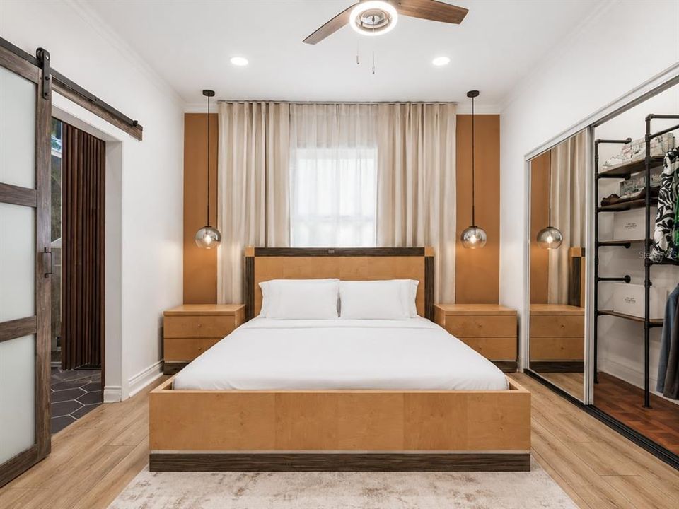 На продажу: $419,000 (3 спален, 2 ванн, 1269 Квадратных фут)