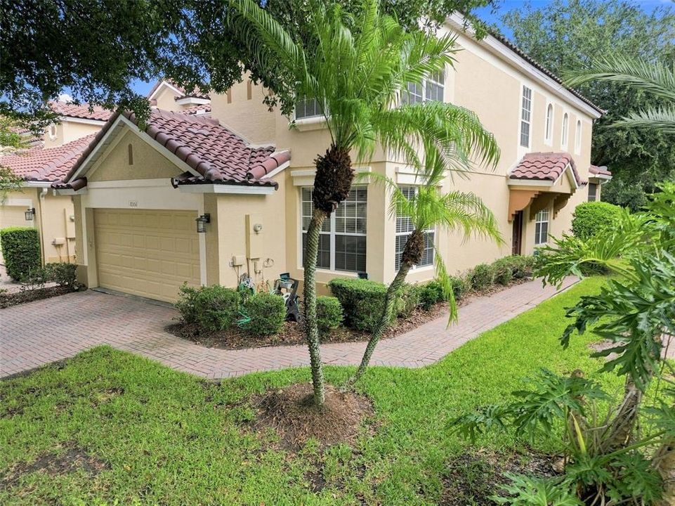 For Sale: $629,000 (3 beds, 2 baths, 2363 Square Feet)
