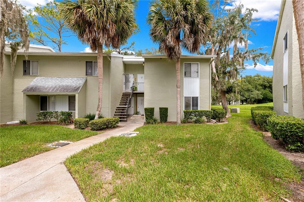 For Sale: $94,900 (1 beds, 1 baths, 764 Square Feet)