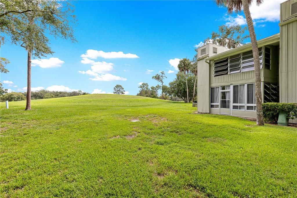 For Sale: $94,900 (1 beds, 1 baths, 764 Square Feet)