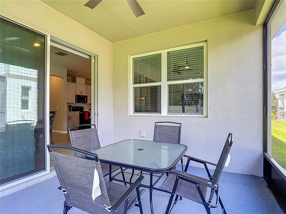 На продажу: $459,000 (3 спален, 2 ванн, 1704 Квадратных фут)