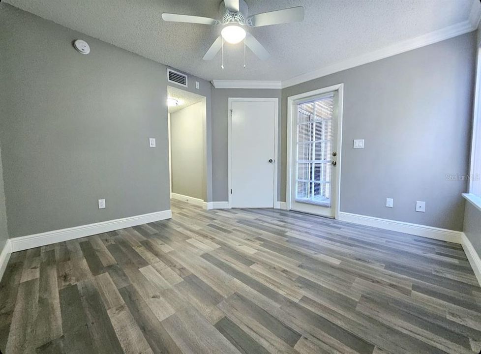 For Rent: $1,200 (1 beds, 1 baths, 526 Square Feet)