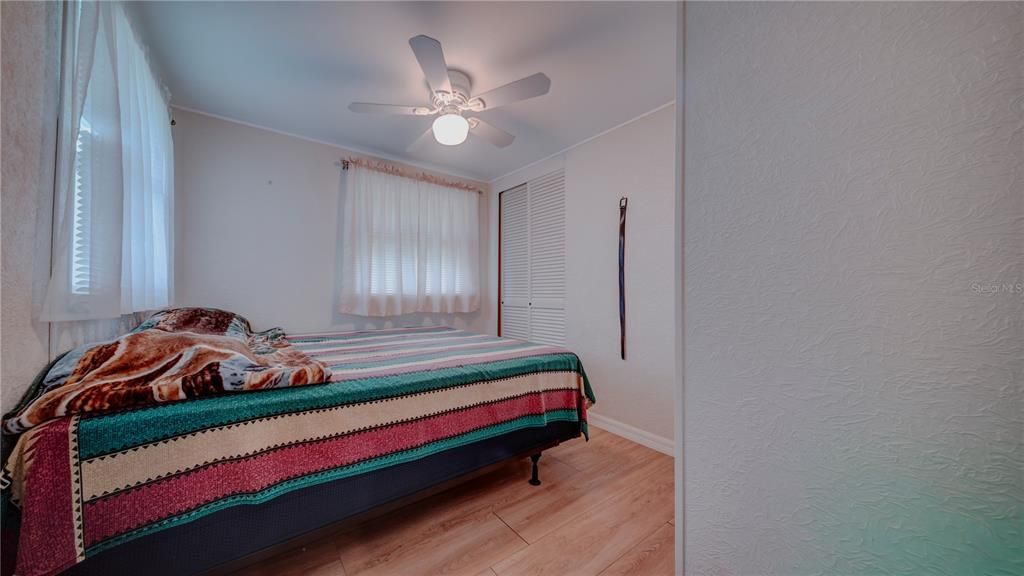For Sale: $117,000 (2 beds, 2 baths, 854 Square Feet)