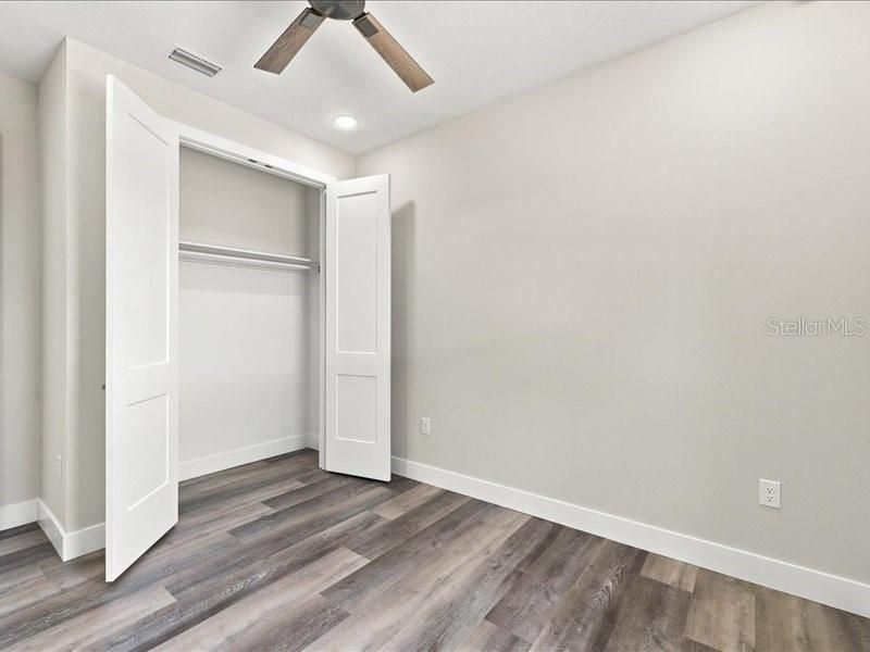For Sale: $405,000 (4 beds, 2 baths, 2000 Square Feet)