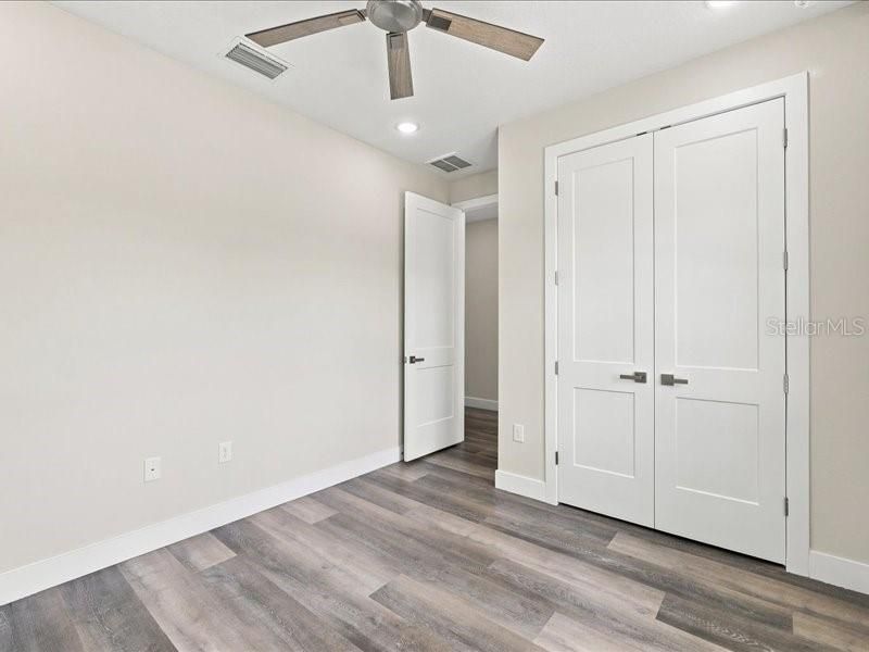 For Sale: $405,000 (4 beds, 2 baths, 2000 Square Feet)