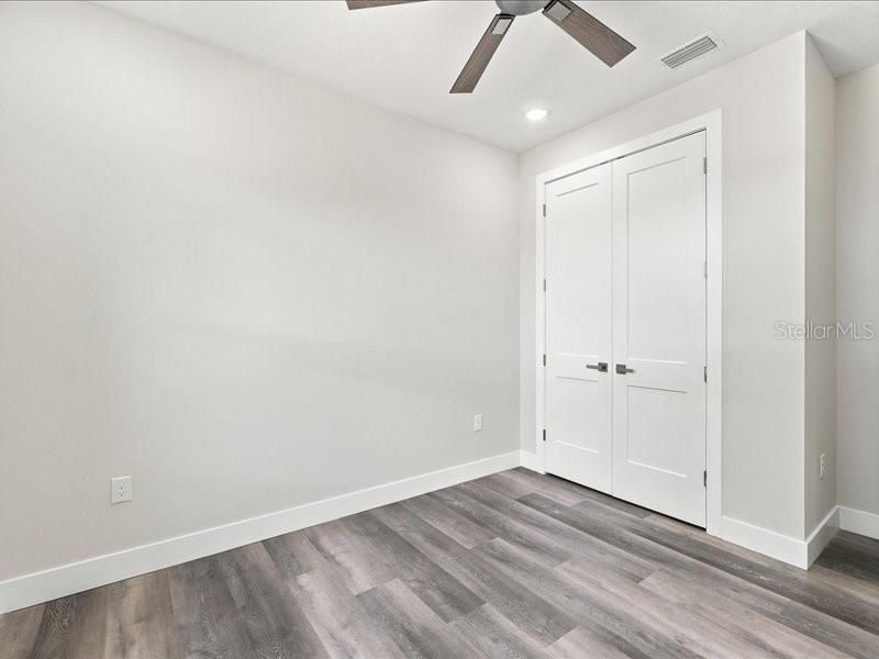 For Sale: $405,000 (4 beds, 2 baths, 2000 Square Feet)