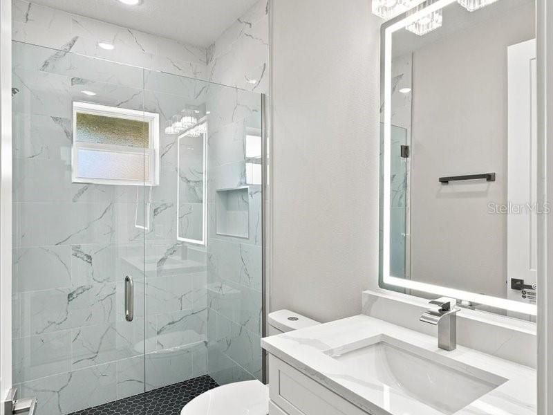 For Sale: $405,000 (4 beds, 2 baths, 2000 Square Feet)