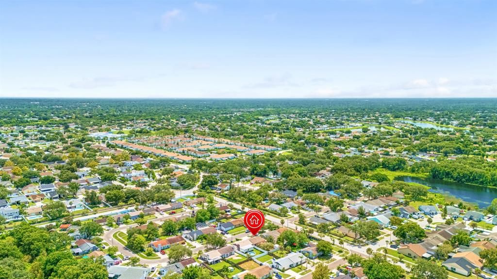 На продажу: $254,900 (3 спален, 1 ванн, 1023 Квадратных фут)