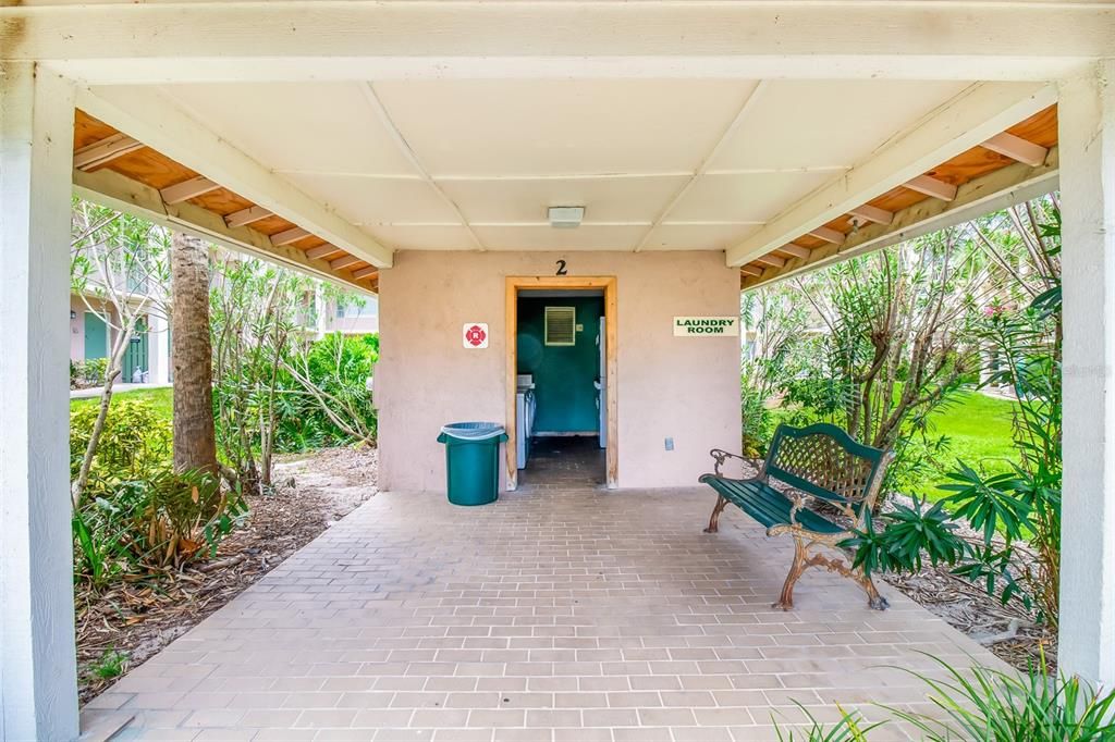 For Sale: $99,600 (1 beds, 1 baths, 496 Square Feet)