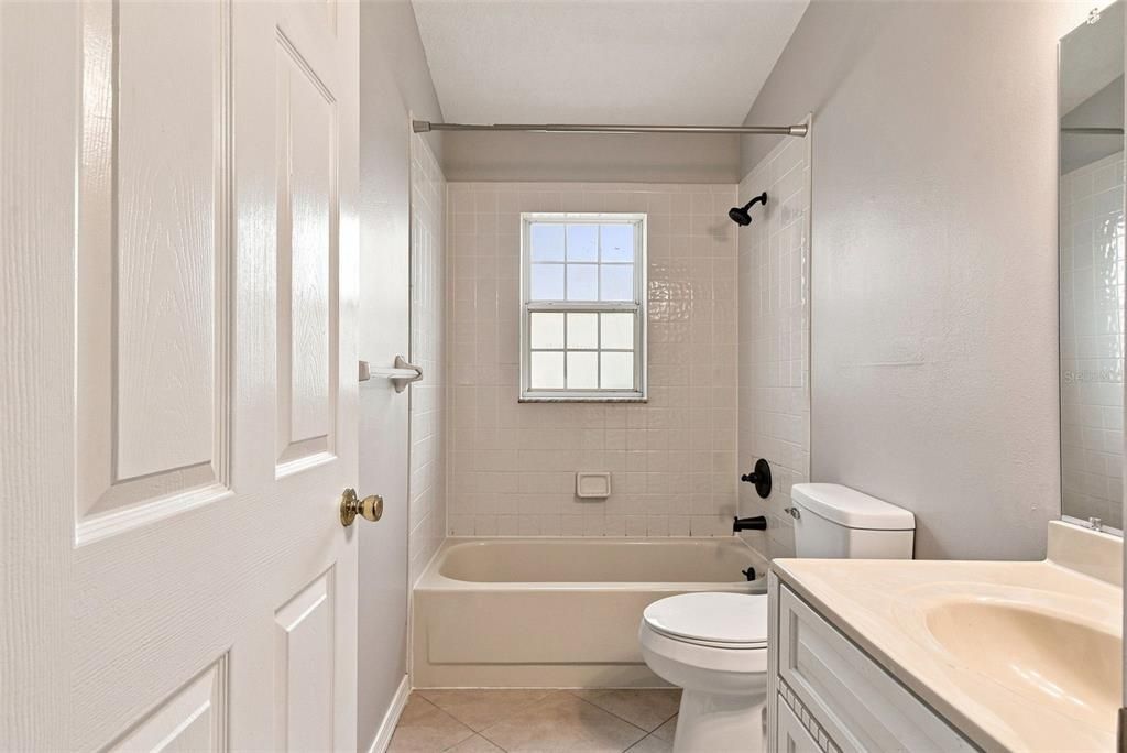 For Sale: $369,900 (3 beds, 2 baths, 1655 Square Feet)