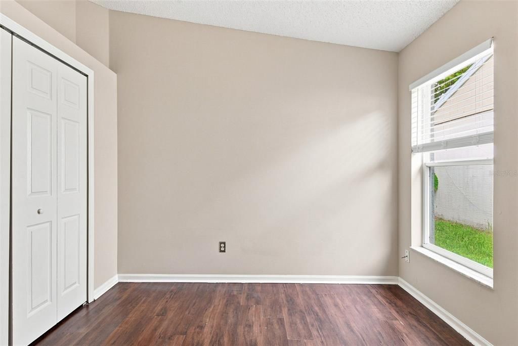 For Sale: $369,900 (3 beds, 2 baths, 1655 Square Feet)